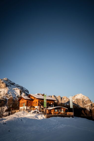 MINIMAL.ISST_(c) the.adventure.bakery