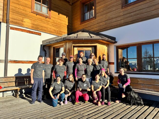 Gruppenfoto Hüttendiensttreffen 2025